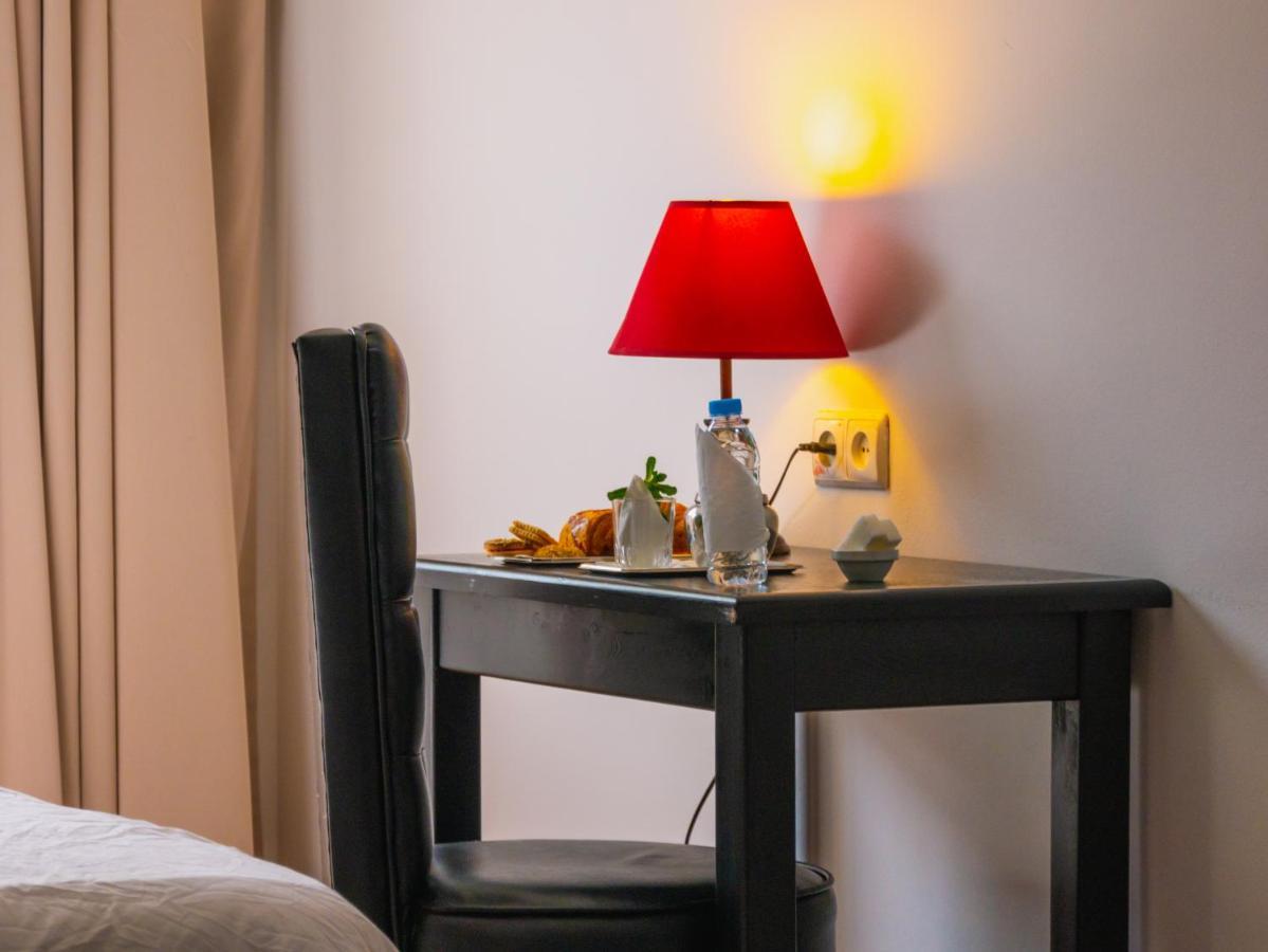 Hotel L'Aeroport Nador Eksteriør bilde